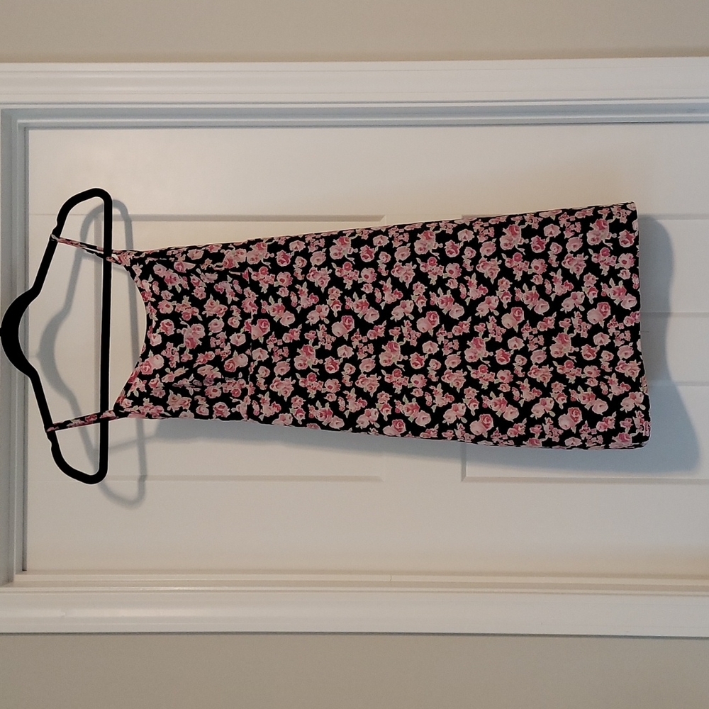 No boundaries 90s floral spaghetti strap dress